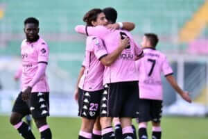 at home end half time palermo