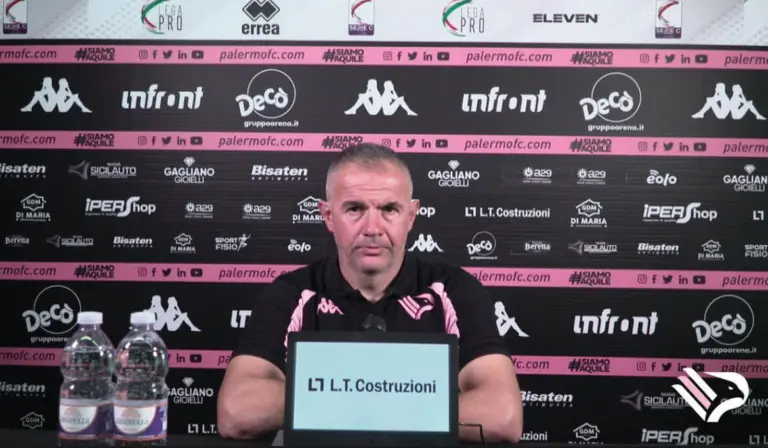 Coach Filippi before the 11th Match against Vibonese