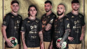 The new PALERMO JERSEY with all the historical logos