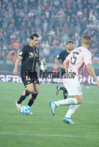 651686ec-5b83-45ef-9c94-f8e02acb3f4c-1