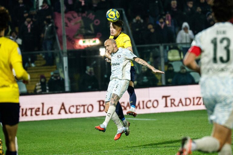 697513a68a0f1-24052914_small