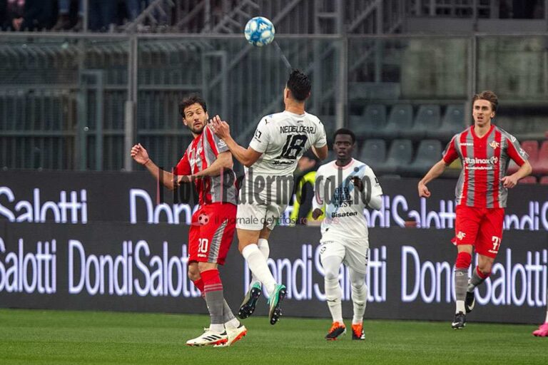 Cremonese-Palermo-2-2-Serie-B-16