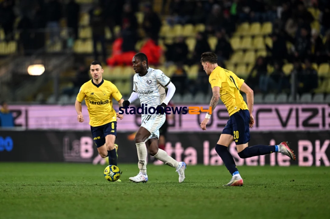 Palermo, already 103 substitutions: but now the bench has...