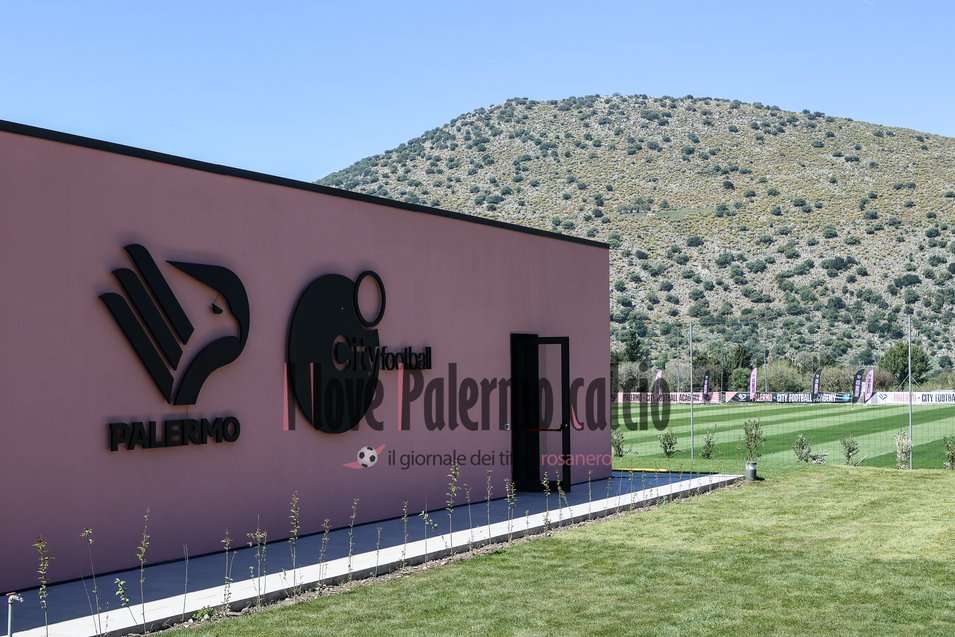 Palermo towards Bari: work on the defensive phase in...