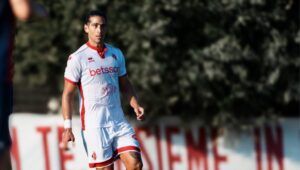 Bari, problems for Nikolaou: Palermo skips?