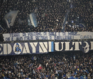 Napoli-Fiorentina, the Curva B banner for Sicily hit by cyclone...