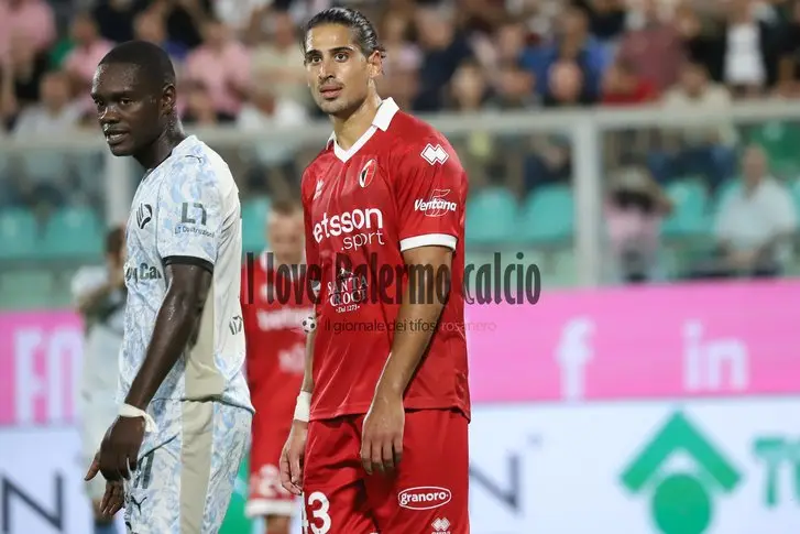 Bar-Palermo, Nikolaou versus forfait: 1’ 1’ 1’