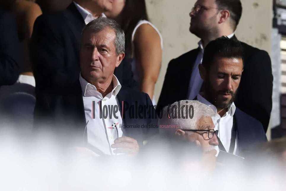 Giornale di Sicilia: "Cremonese takes time on Johnsen. Osti...