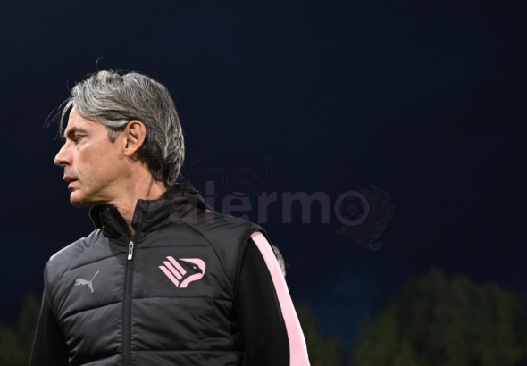 That "unusual request" for Inzaghi in a note on the wall of a shop