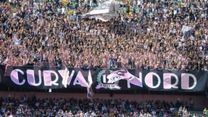 VIDEO – The great heart of the north curve for little Alessia