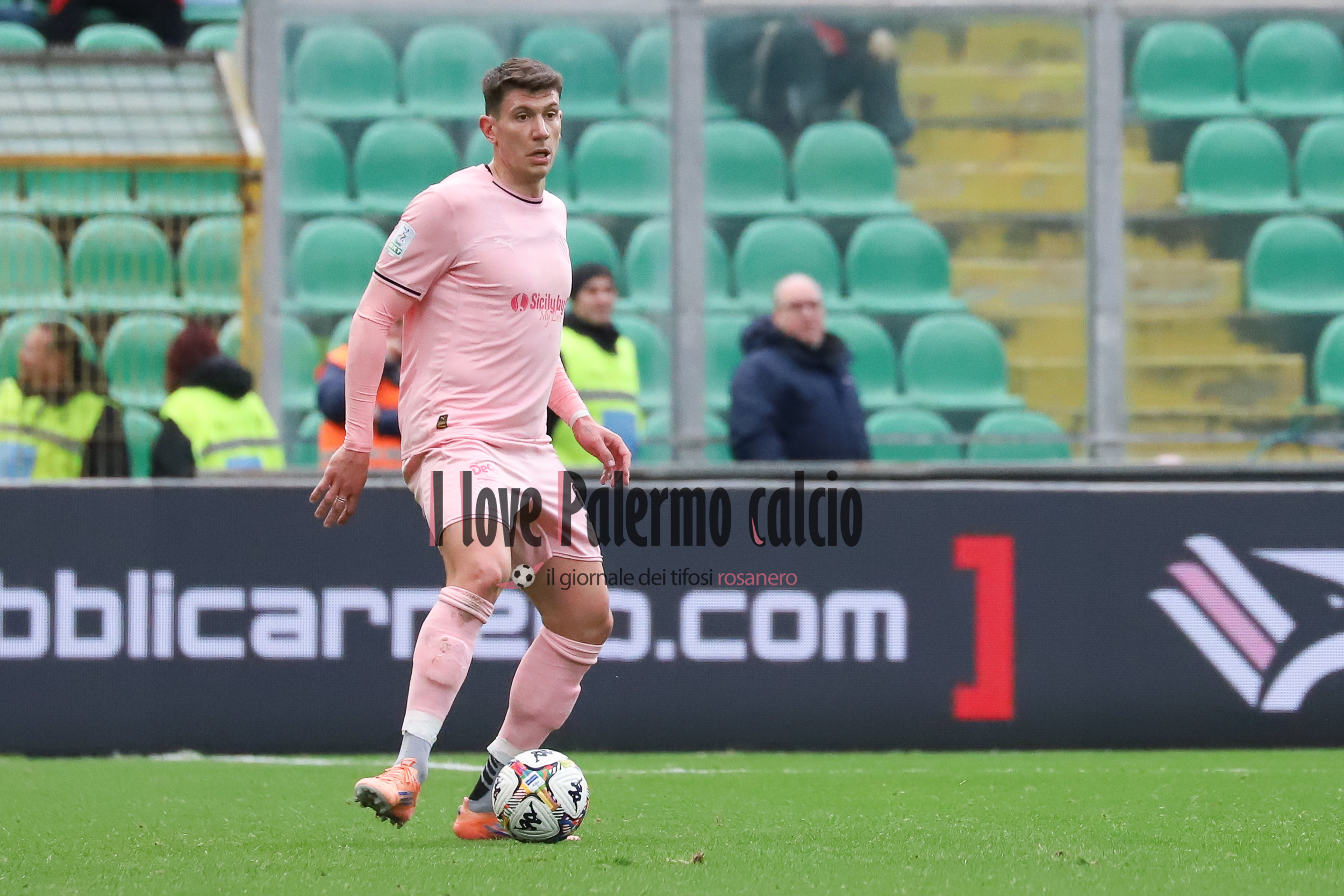 Giornale di Sicilia: “Palermo, Johnsen warms up the engines: in...