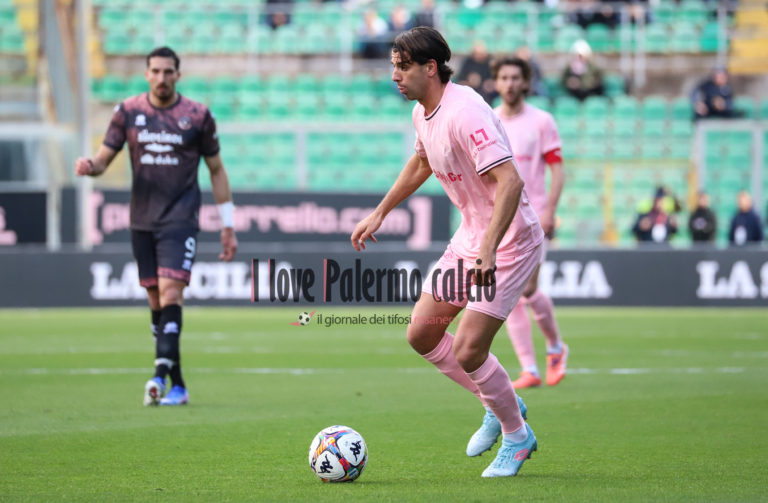 Repubblica: "The challenge between the defenses in Pescara. Pink...
