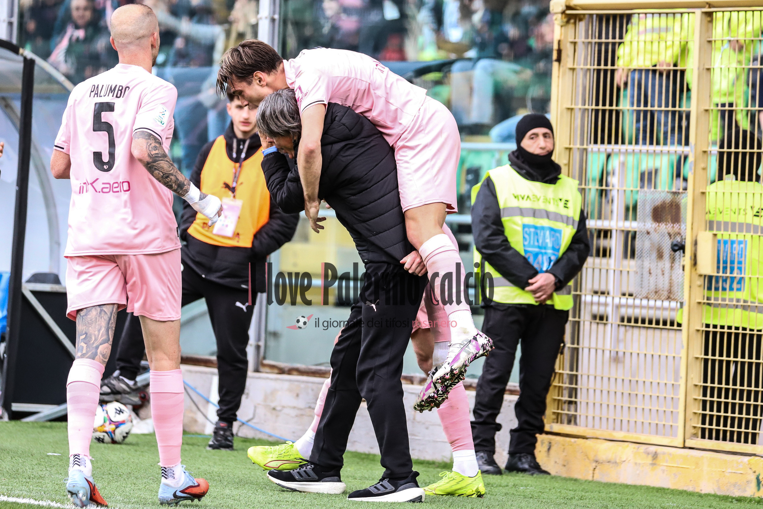 Giornale di Sicilia: "Inzaghi's embrace, symbol of the new Palermo....