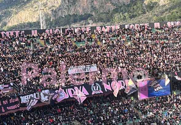 PHOTO – Palermo, the banner dedicated to little Domenico