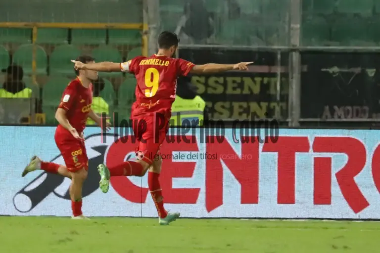 Catanzaro, Iemmello: «Palermo and Monza two battleships. Venezia has...