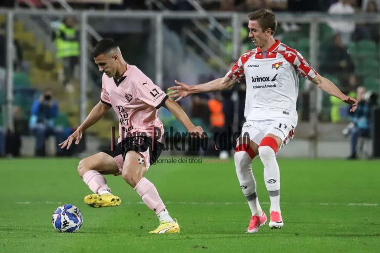 Palermo, social clue about Johnsen's official status: cryptic message...