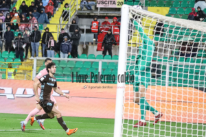 Giornale di Sicilia: "The attack goes, the defense doesn't. It's a...