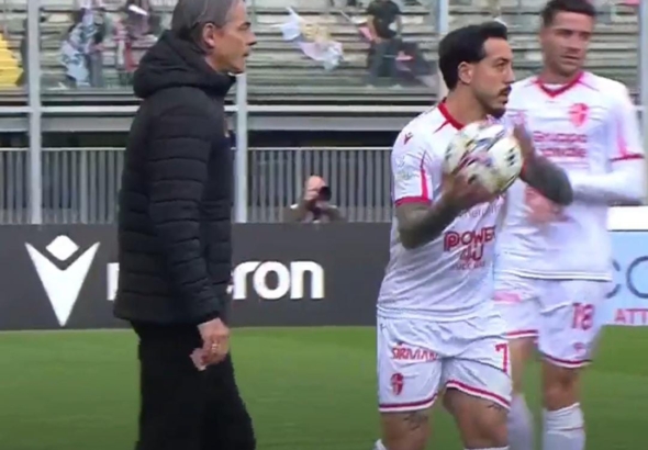 Padova-Palermo 0-1, the highlights of the match: from the red card to...