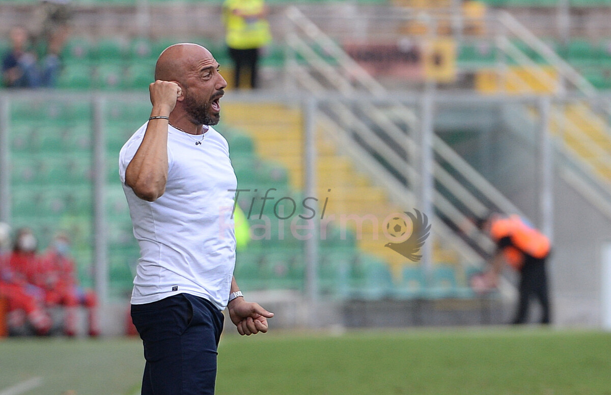 Carrarese, Calabro: "Palermo great team. We will sell our lives...