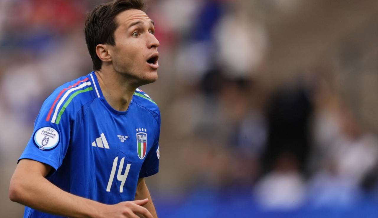 Italy, Chiesa tile: out of the playoffs, Cambiaghi in