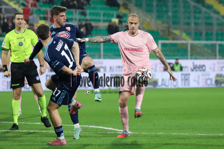 Tuttosport: "Palermo advances. Now they see 3rd place"