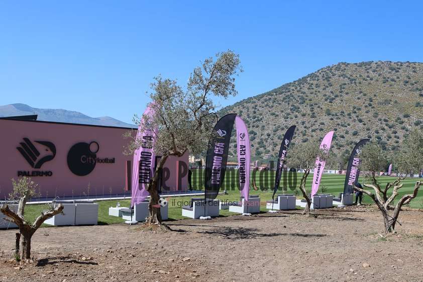 Sicilian newspaper: “Palermo, holidays over”