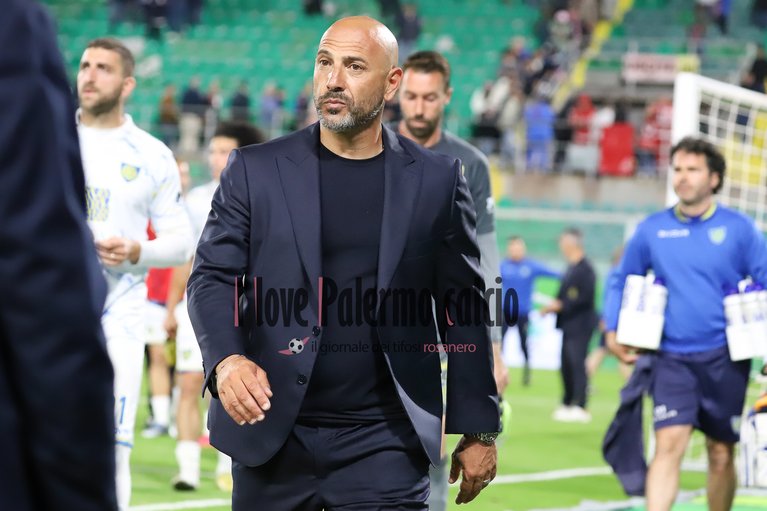 La Nazione: “Carrarese, Calabro calls the fans: «Against Palermo we...