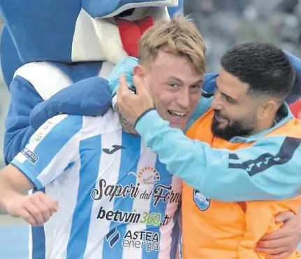 Il Messaggero: "Palermo turned upside down. With Insigne the party is...