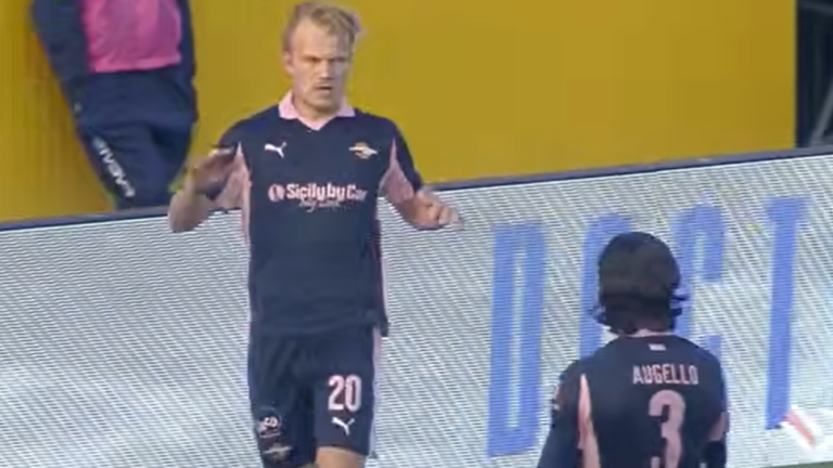 Carrarese-Palermo, the highlights of the match: Pohjanpalo's goal...