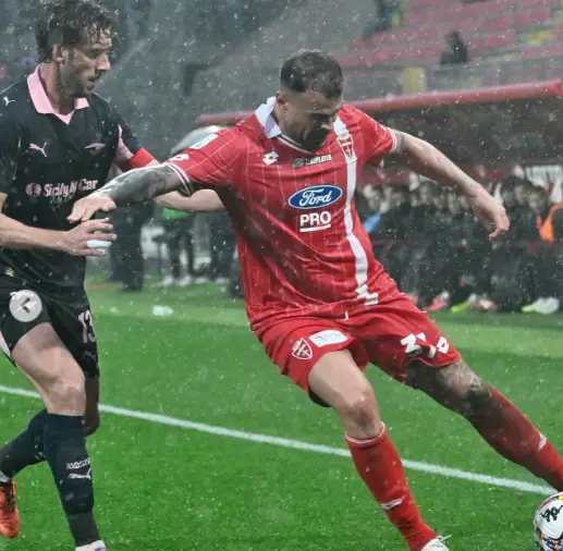 Repubblica: "Rosa, evening to be cancelled. Monza scores three goals,...