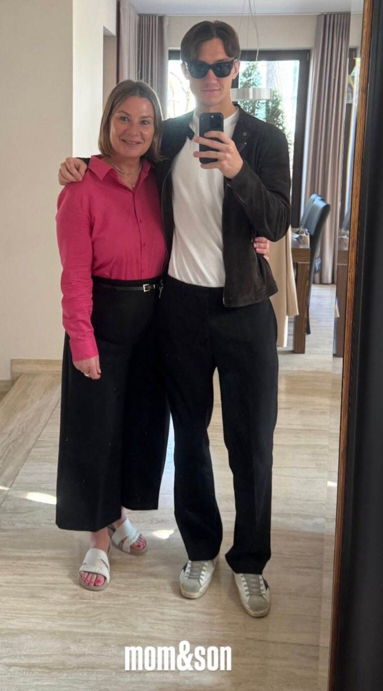 Palermo, relaxation and family: Peda enjoys the break with his mother