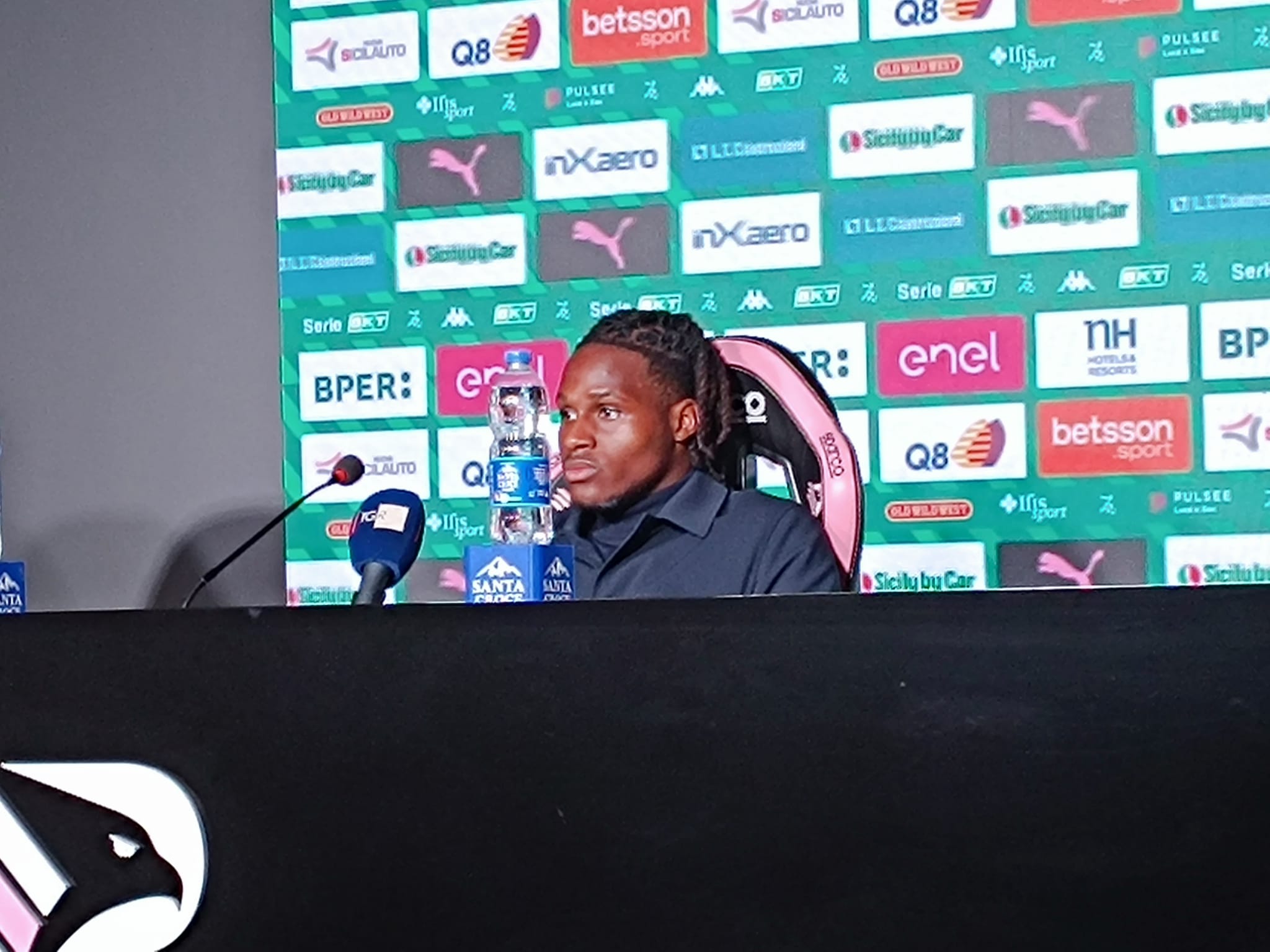 Palermo-Juve Stabia 2-2, Okoro: «Important point, Palermo are from...