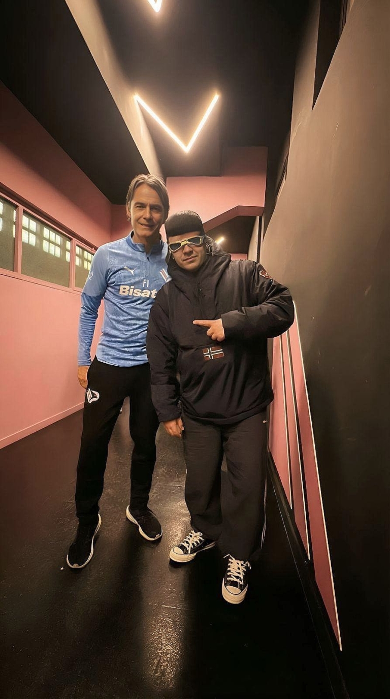 Repubblica: “Tony Pitony conquers Palermo: the pop phenomenon drives...