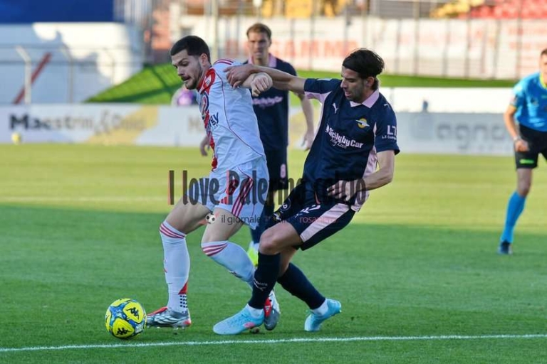 Repubblica Palermo: “Barbera is strong, but Palermo is lost outside:...