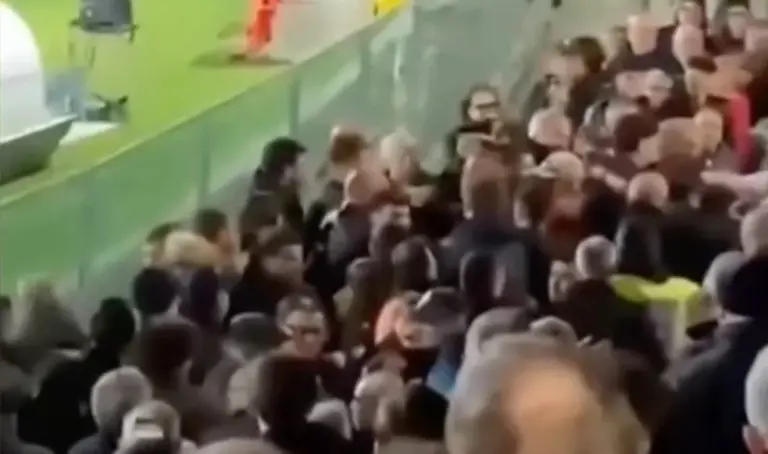 Rocchi attacked during Carrarese – Catanzaro: here's what happened