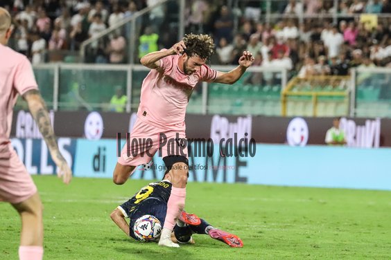 Sicilian newspaper: "There's no Bani? What suffering for the pinks"