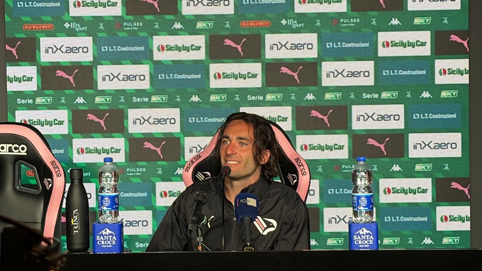 Palermo-Cesena 2-0, Augello: «We are confident, we only have to think...