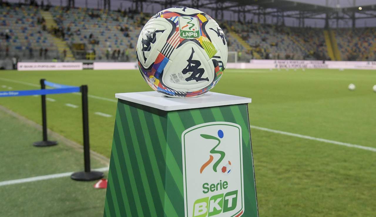 Escort scandal, the investigation widens: Serie B players are also...