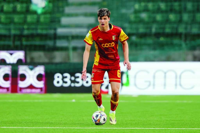 Corriere dello Sport: "Aquilani prepares Palermo. Catanzaro still...