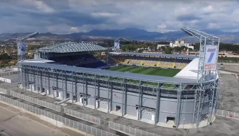 Ciociaria Oggi: “Frosinone-Palermo, it's almost sold-out: the Stirpe...