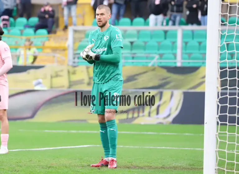 Giornale di Sicilia: “Palermo, Joronen puzzle: Gomis convinces, but...