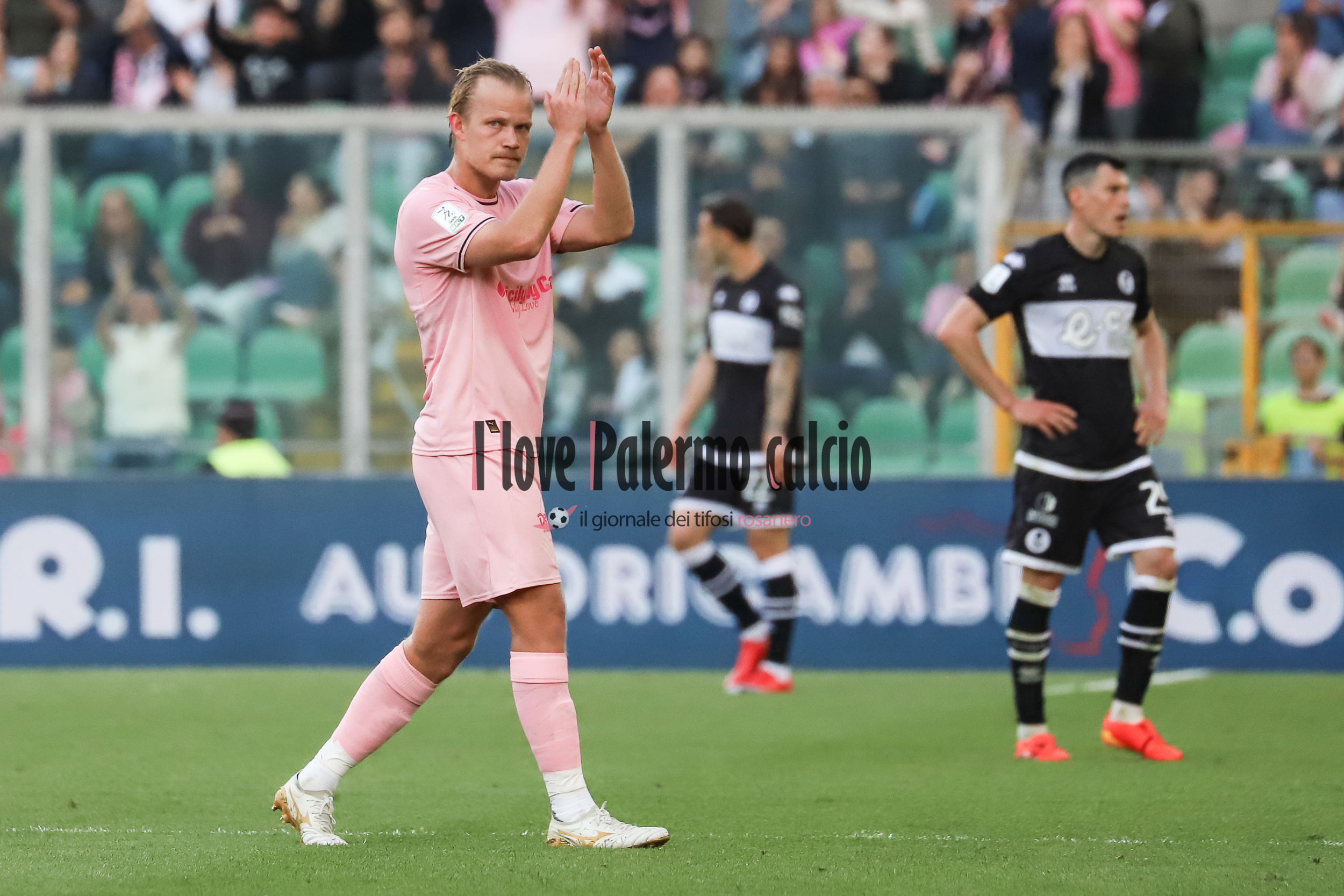 Corriere dello Sport: "Pohjanpalo is wonderful. Palermo is rehearsing...