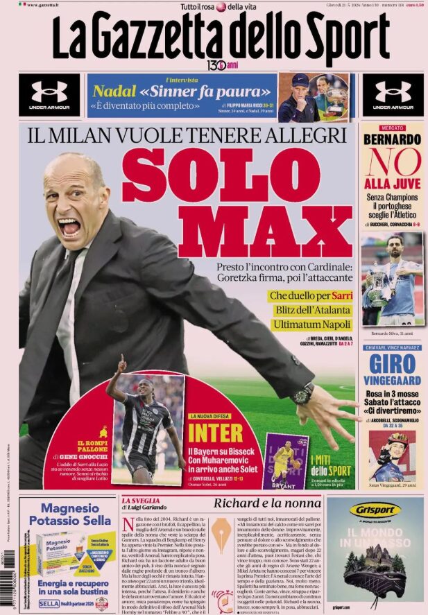 The front pages of sports newspapers: Naples and Rome accelerate...
