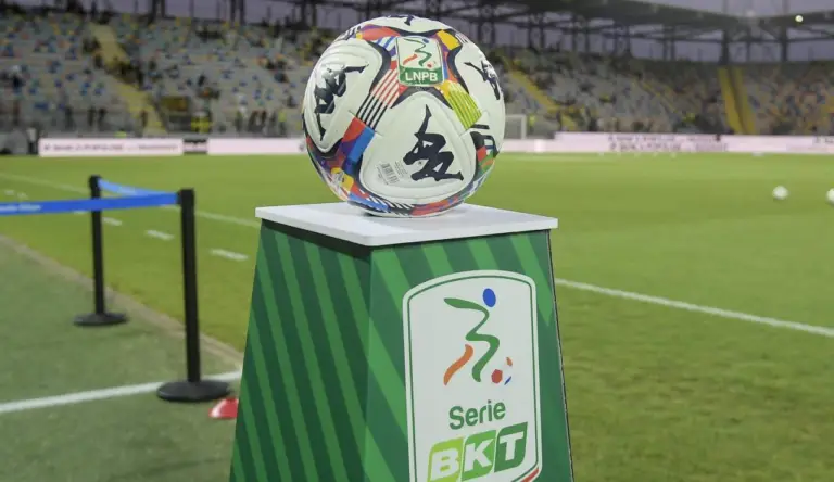 Serie B, Juve Stabia-Monza 2-2: Delli Carri freezes the yellow and...