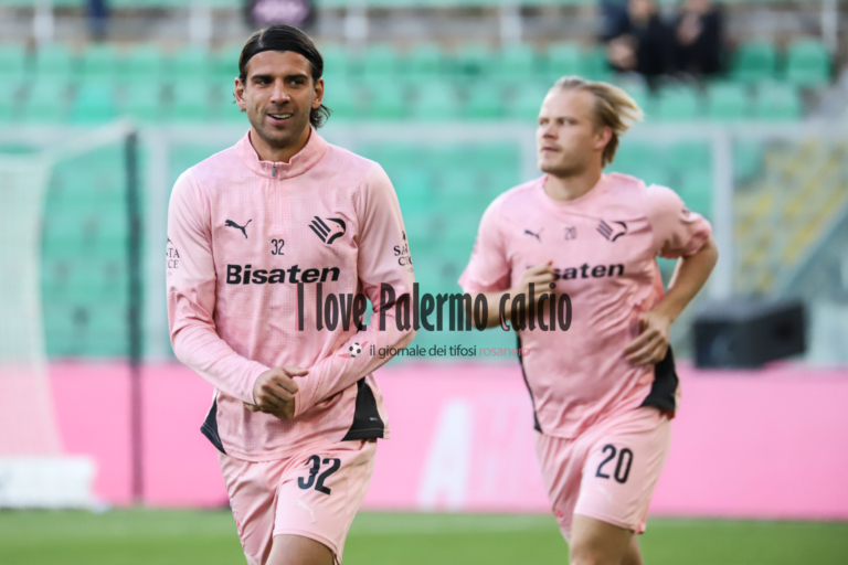 Venice-Palermo, hot climate on exes: Pohjanpalo's name lights up...