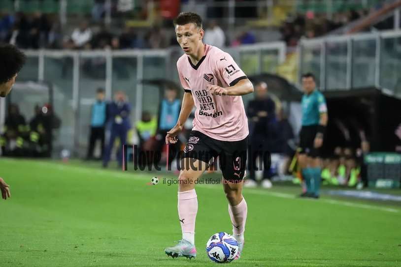 Palermo, official: Cologne does not redeem Lund. The American returns...
