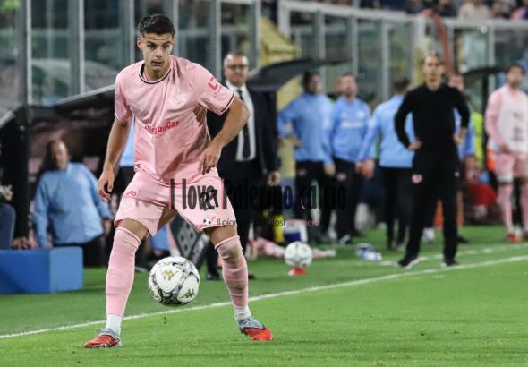Palermo eliminated in the Serie B playoff semi-final, Pierozzi's...