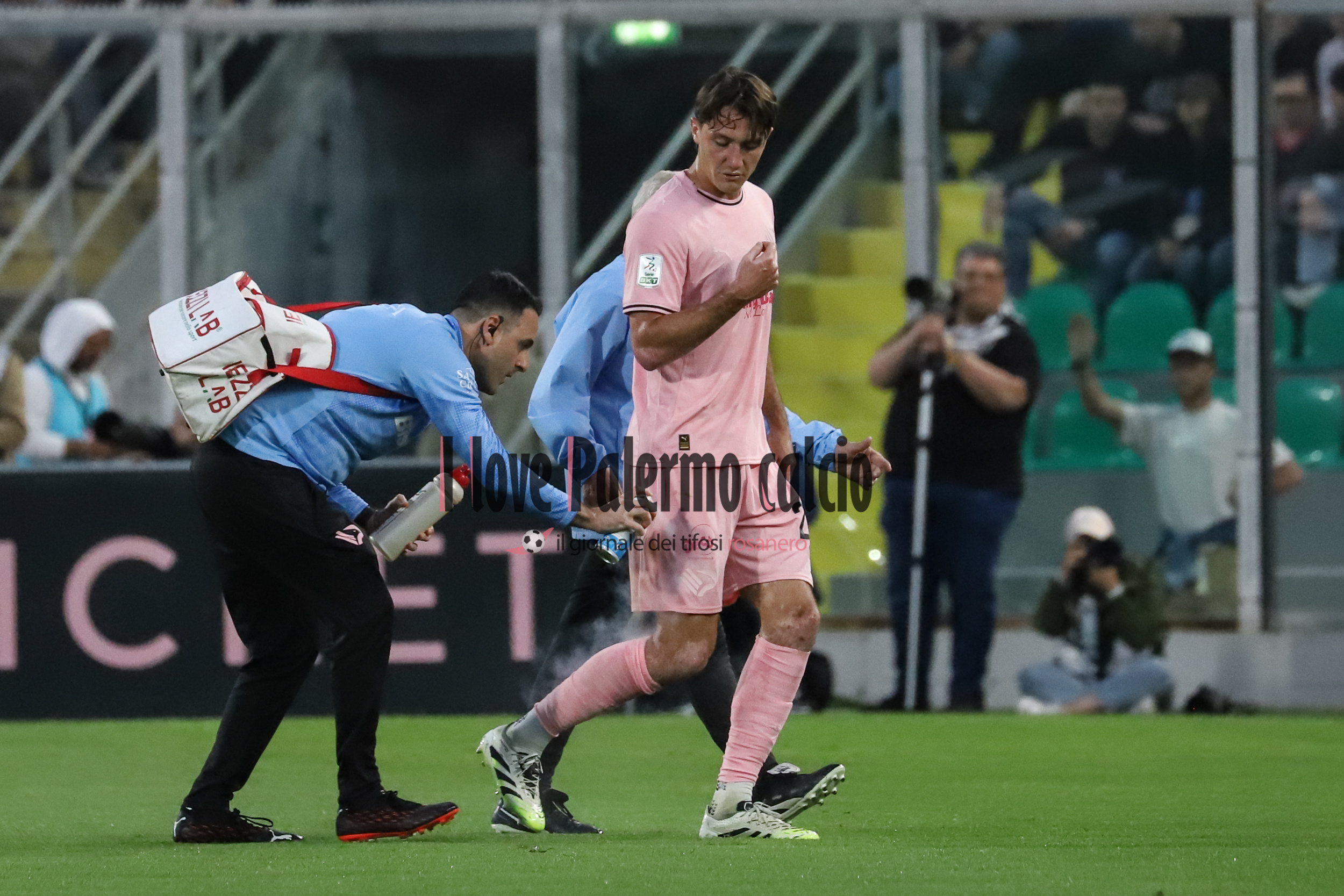 Giornale di Sicilia: “Palermo, list puzzle: the overs are already 14...