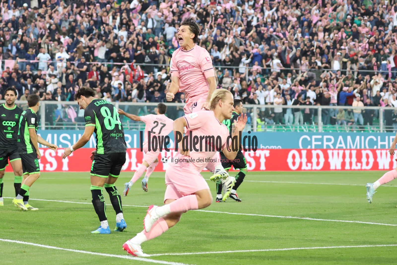 Palermo-Catanzaro, the highlights of the playoff semi-final: from...