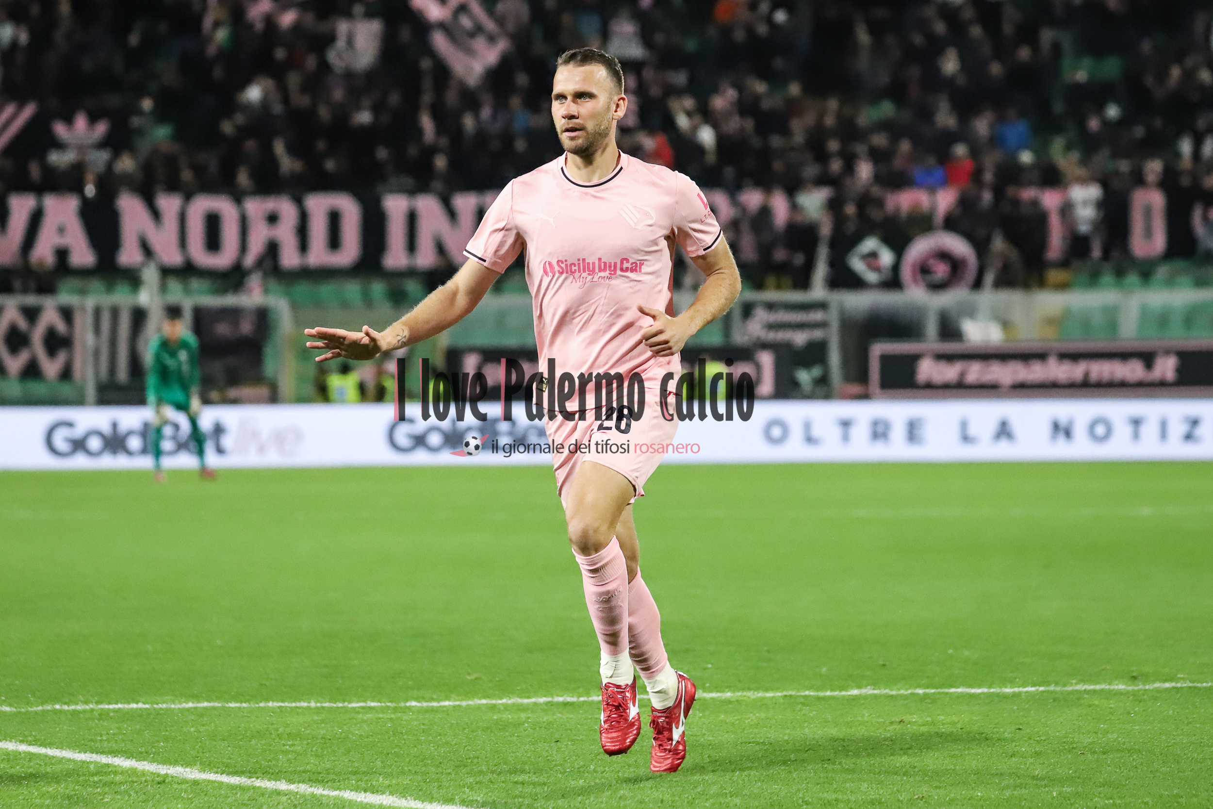 Giornale di Sicilia: "Turnover in midfield. Engines running for the...